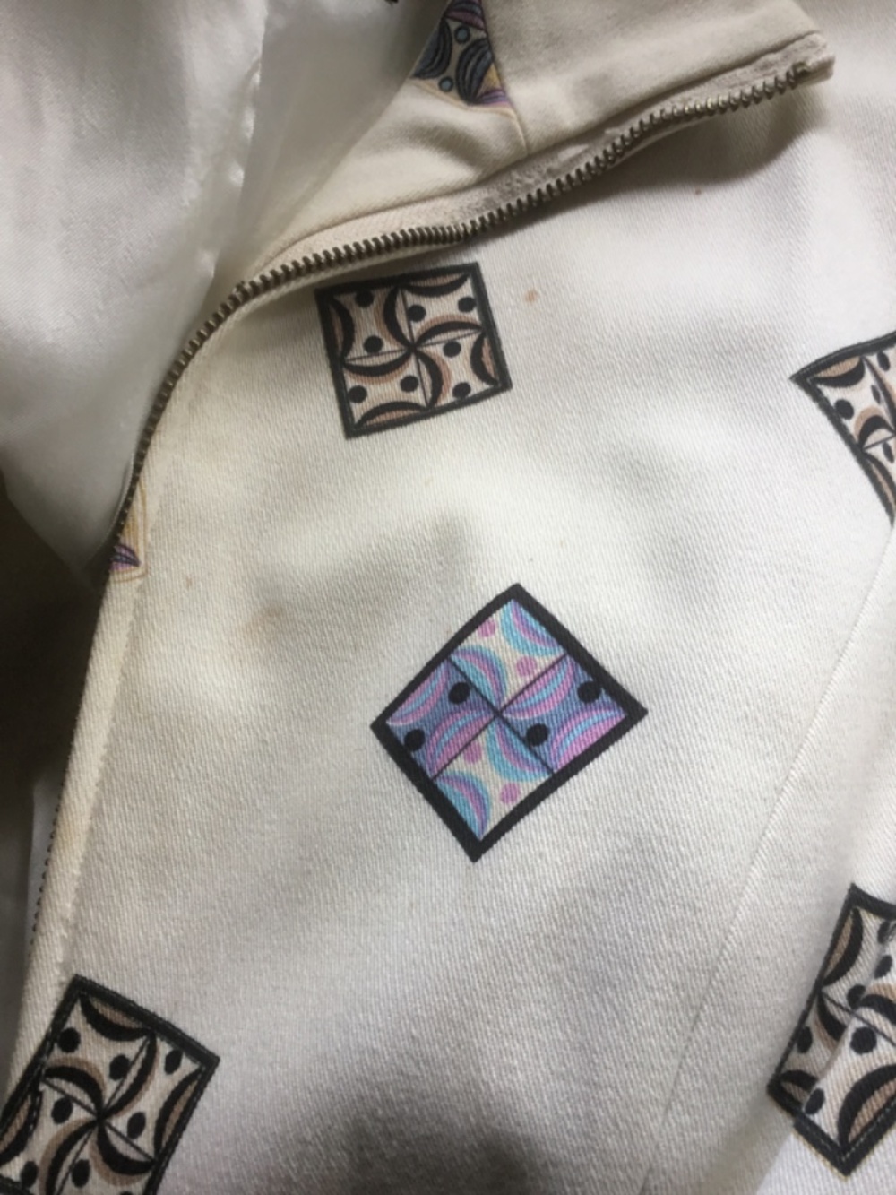 Louis Feraud jacket - Picture 13 of 16